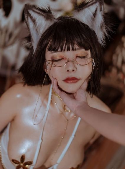 美女扒开腿让男人爽中国_BD英语动漫在线观看
