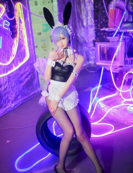 婷婷丁香六月激情综合啪_BD英语高清完整版