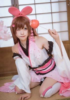 伊人美女视频在线_BD完整版观看