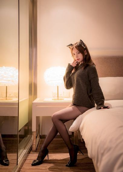 黄色美女成人18禁网站_高清在线播放观看